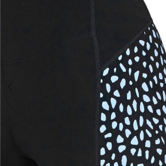 Lorna Jane Active Living Jungle Stability 7/8 Tights Size Medium - Picture 4 of 11